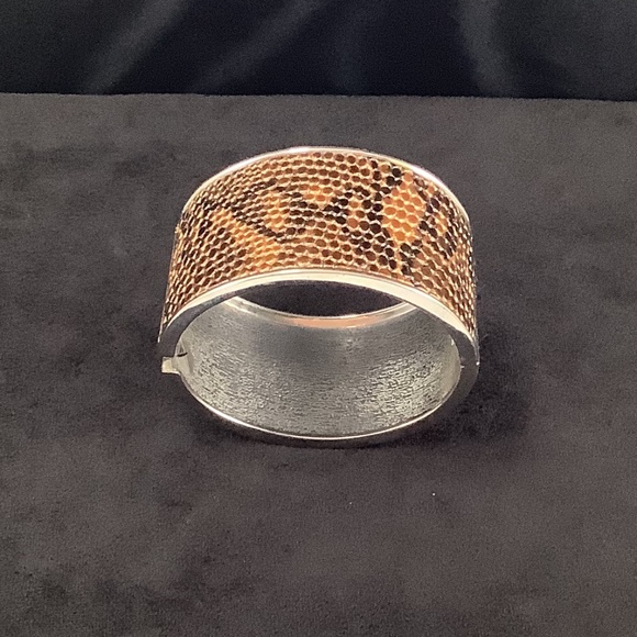 Brown Faux Reptile Silvertone Hinge Cuff Bracelet - Picture 5 of 14